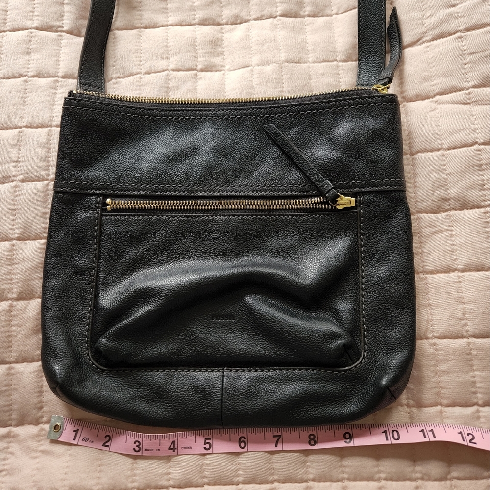 Fossil crossbody strap shoulder bag purse